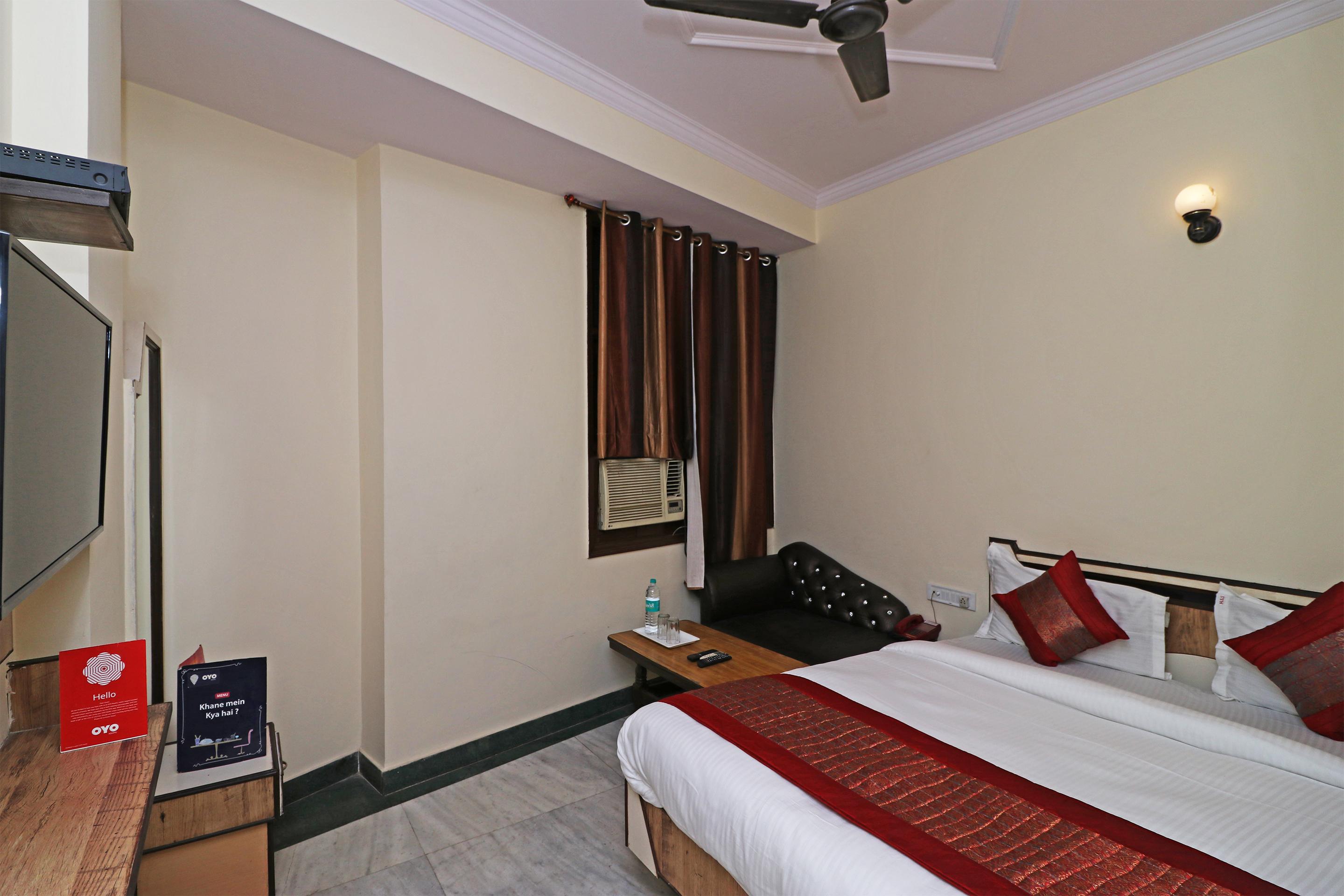 Adb Rooms Hotel Silver Shine Нью-Дели Экстерьер фото